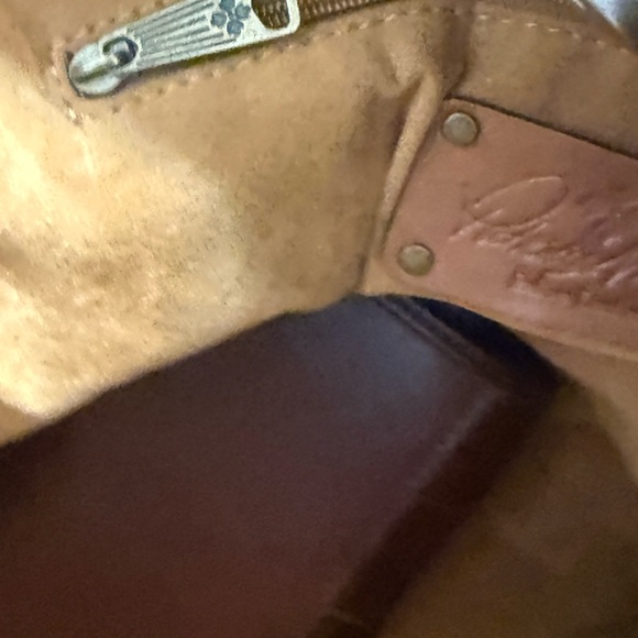 PATRICIA NASH VINTAGE STYLE WOVEN LEATHER TOTE. 12” (H) × 13” (W) × 5” (D) - Picture 13 of 16